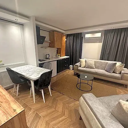 Fatih Centreal Area 호텔